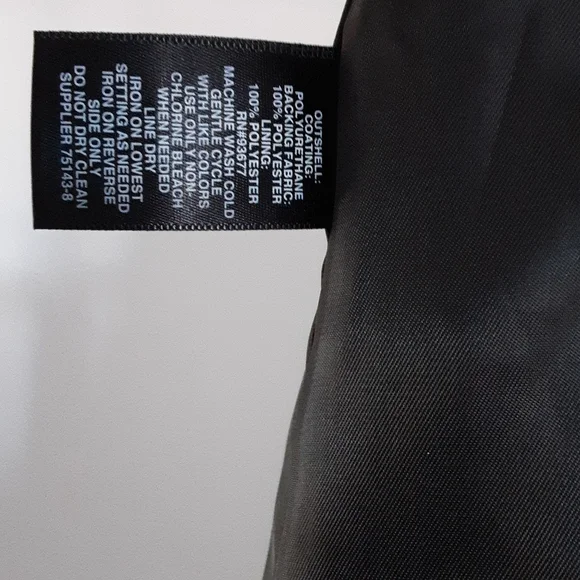 Faux leather back zip skirt - Picture 4 of 4